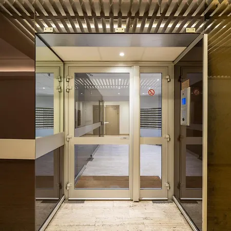 Apartamento Le Du Palais - Centre Gare Congres - 2 Pers *