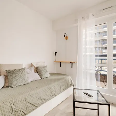 Le Du Palais - Centre Gare Congres - 2 Pers Lägenhet