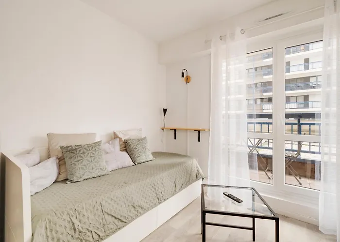 Le Du Palais - Centre Gare Congres - 2 Pers Lägenhet