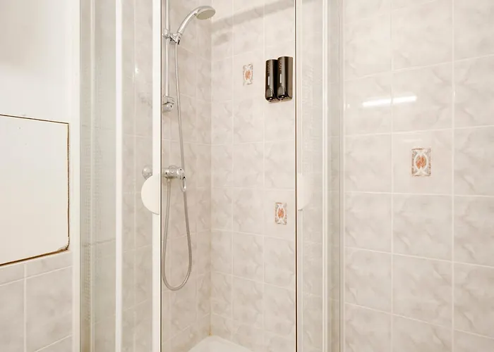 Apartamento Le Du Palais - Centre Gare Congres - 2 Pers *